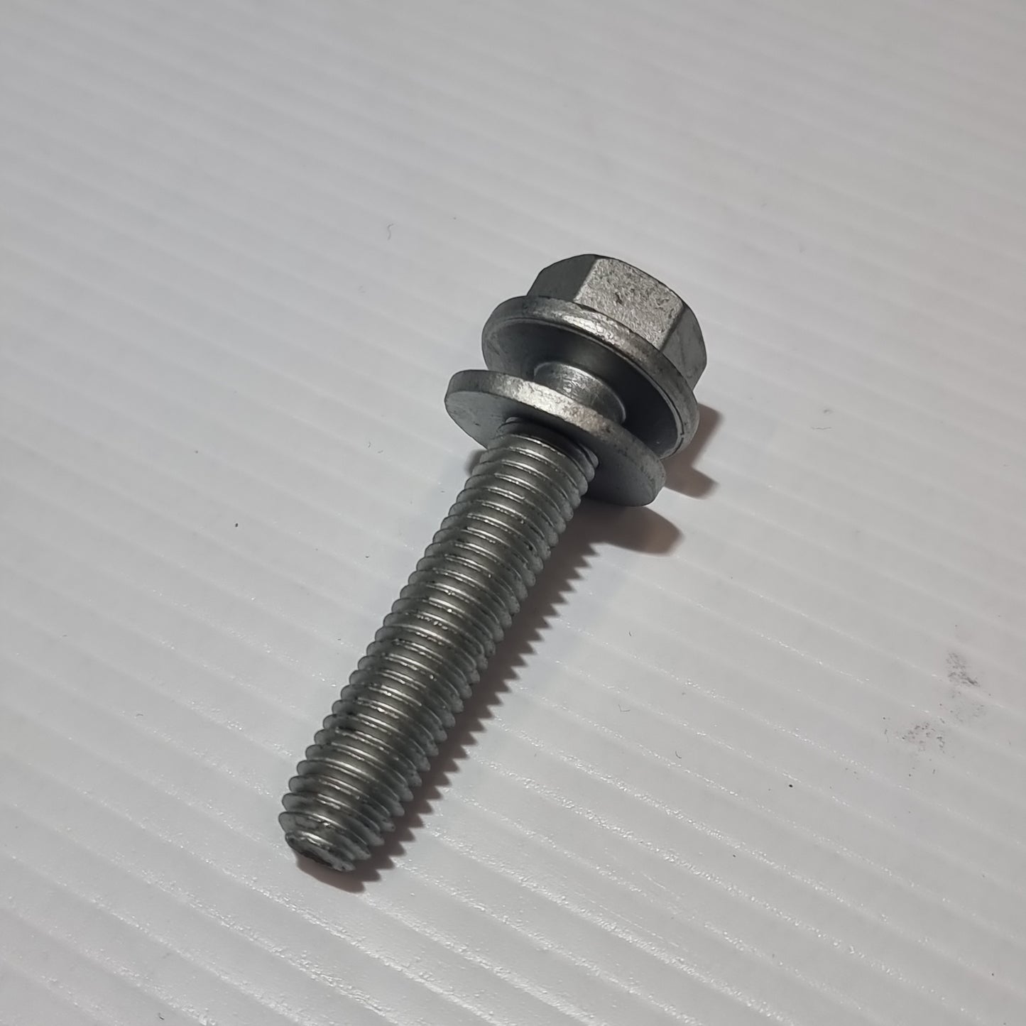 Genuine PSA - Screw | 95525663