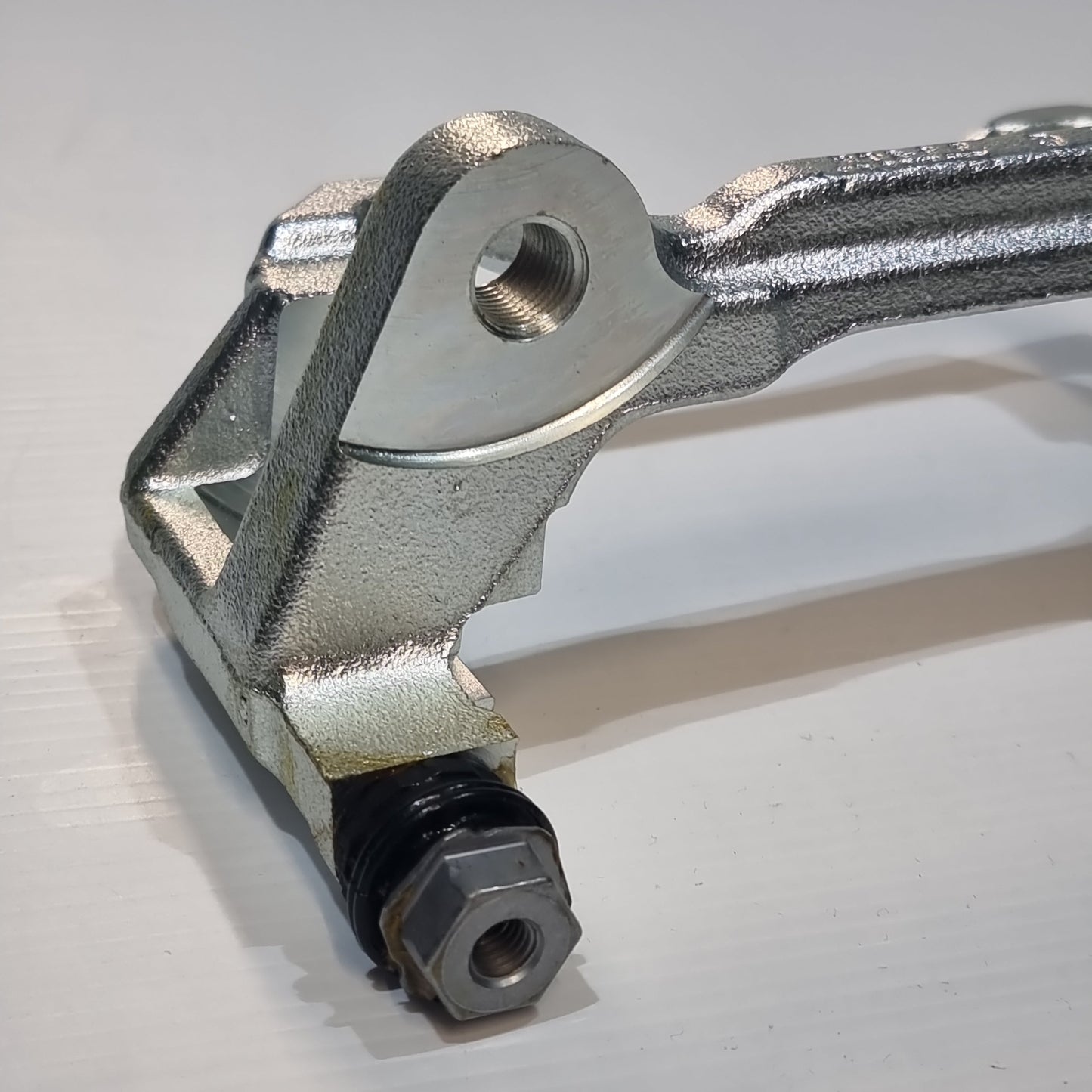 Genuine SEAT Caliper | 8V0615126