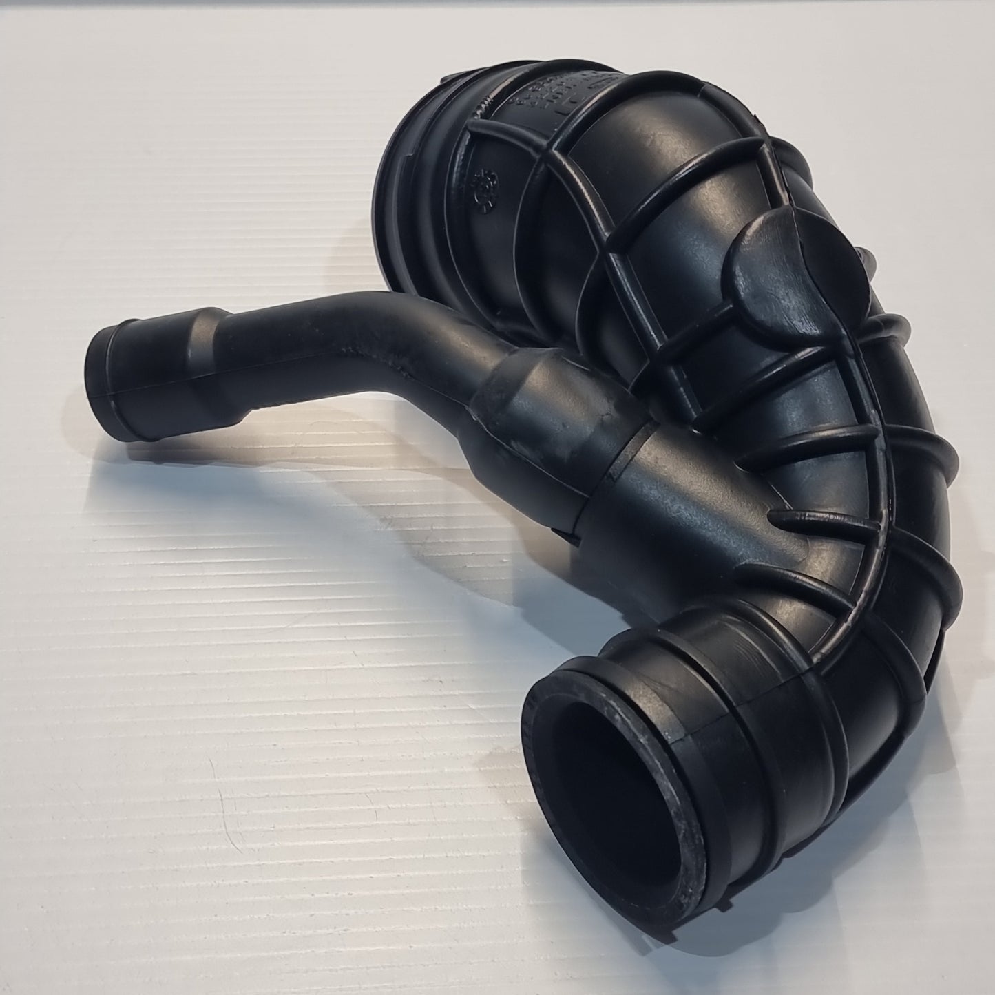 Genuine Ford Hose - Air | 1670802