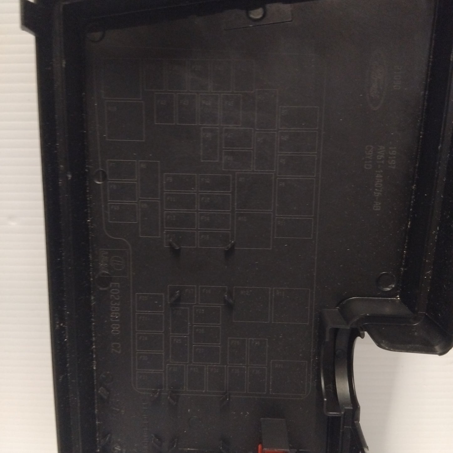 Genuine Ford Box Assy - Fuse | 1842390