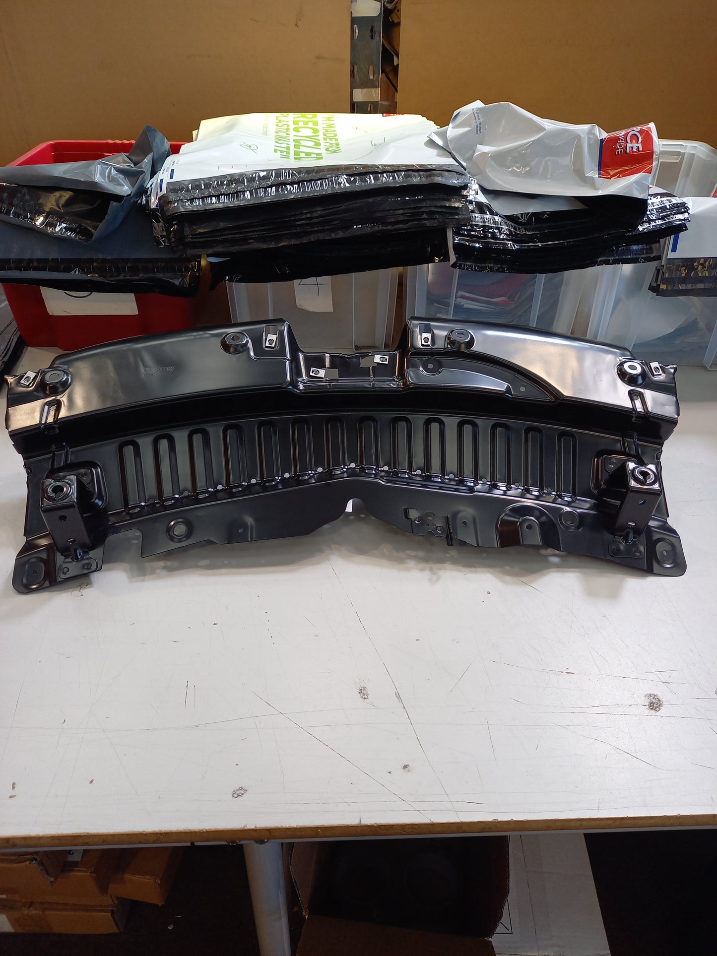 Genuine Vauxhall Bumper Bracket | YQ00532580