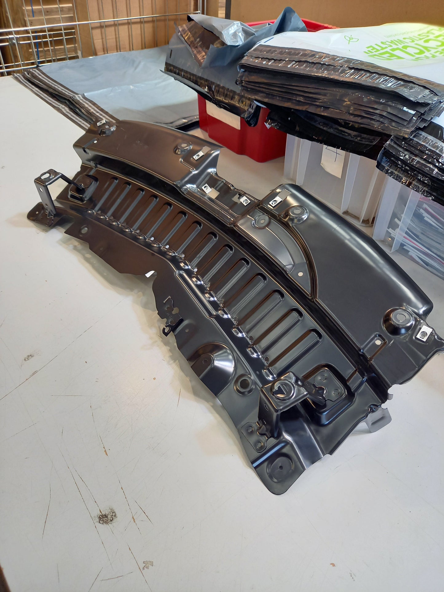 Genuine Vauxhall Bumper Bracket | YQ00532580