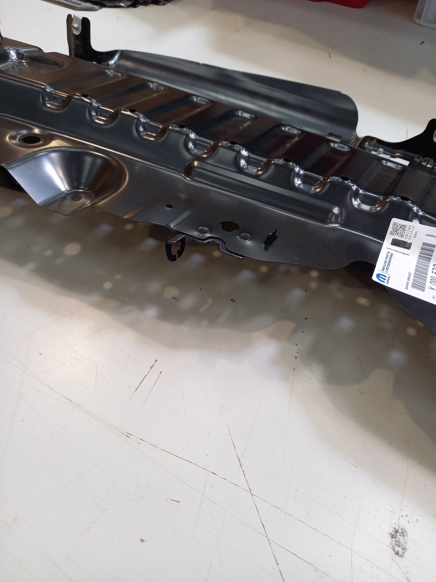Genuine Vauxhall Bumper Bracket | YQ00532580
