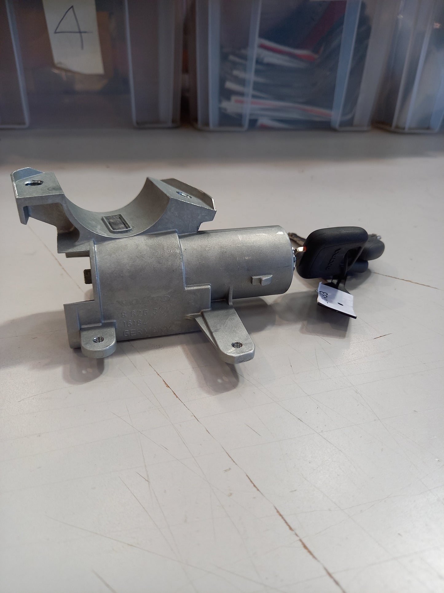 Genuine Volvo Lock Kit | 30753443