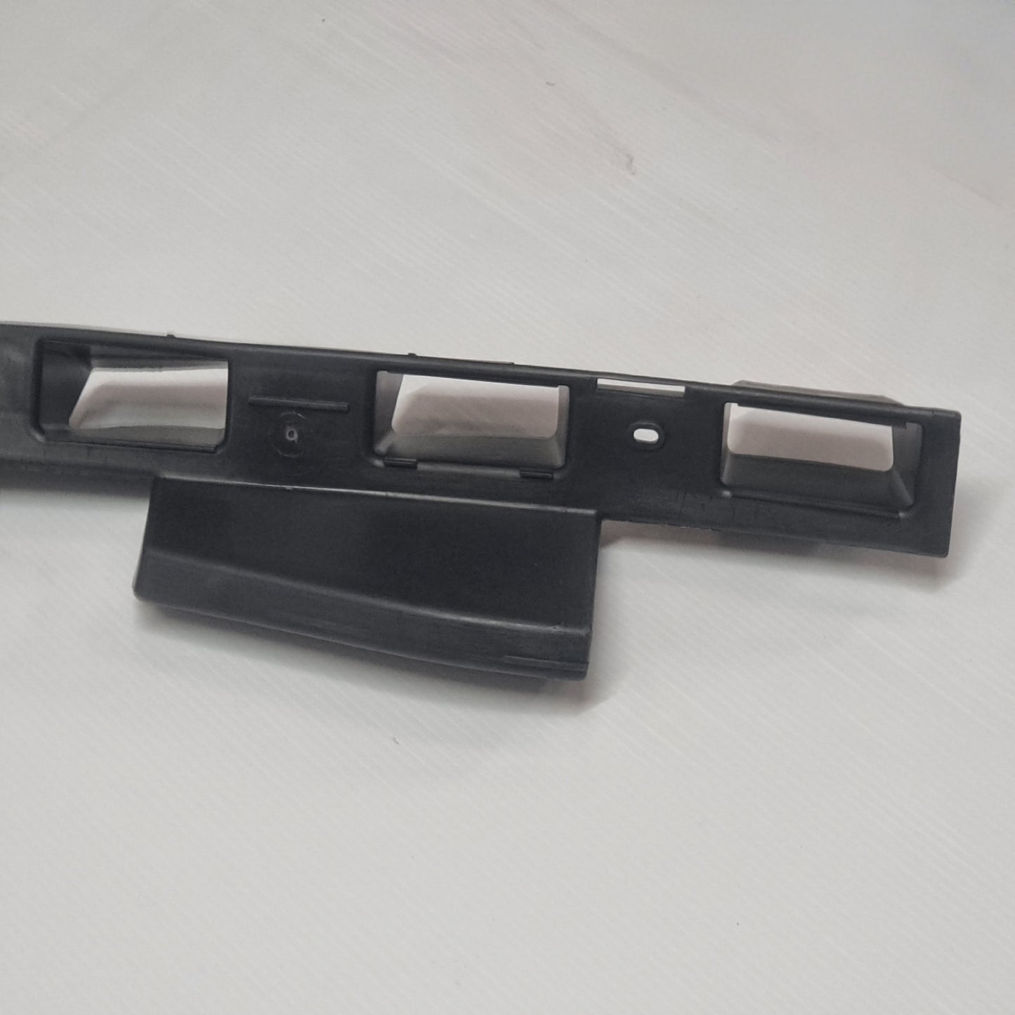Genuine Rear Bumper Bracket - Ford Focus C-Max 2003-2010 | 1302697