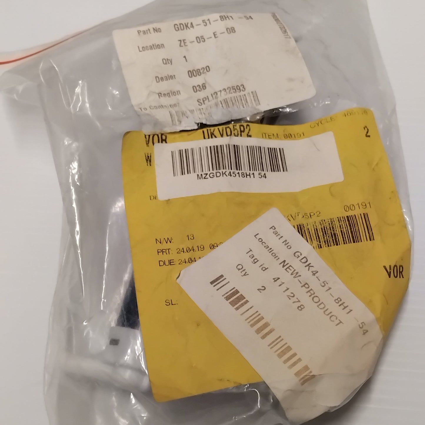 Genuine Washer Nozzle - Mazda 6 | GDK4518H154