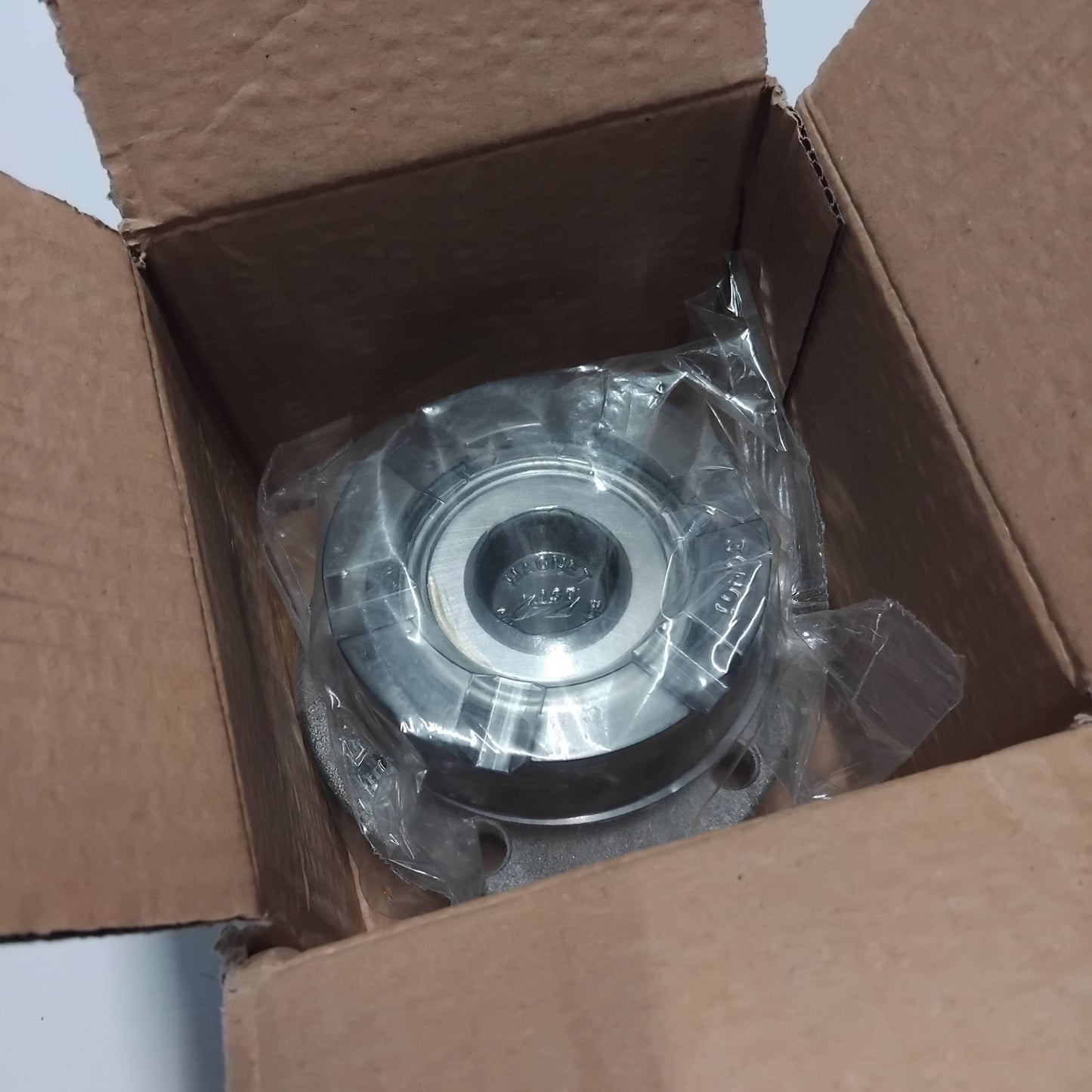 Genuine Rear Suspension Hub - Fiat 500L / Tipo / Doblo | 51810086