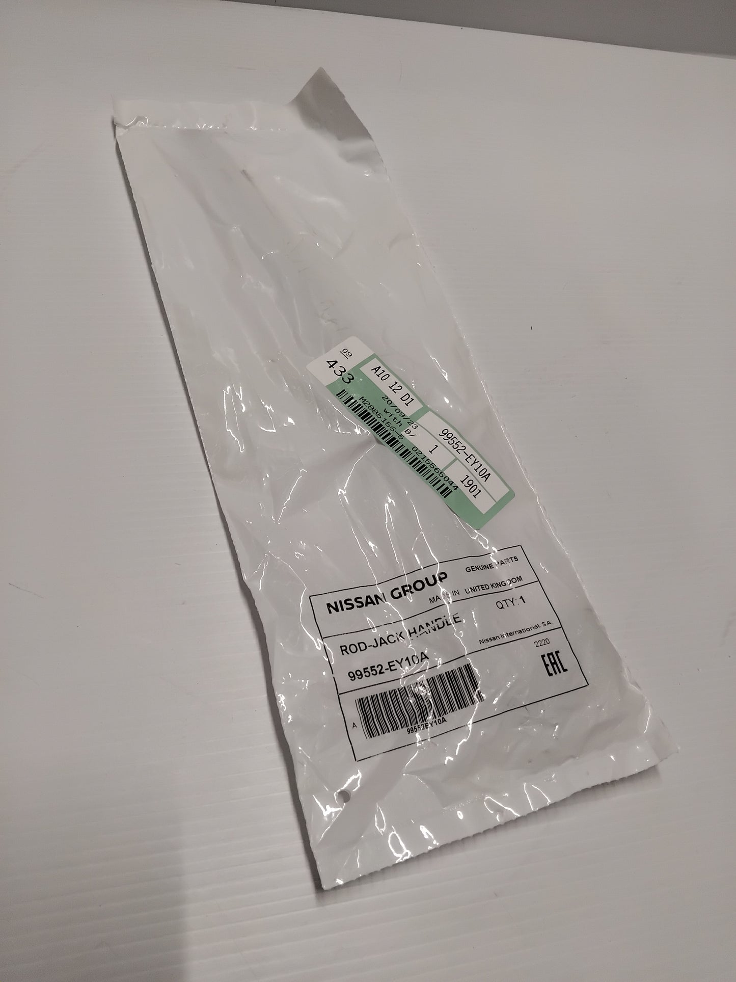 Genuine Rod-Jack Handle - Nissan Micra / Qashqai | 99552EY10A