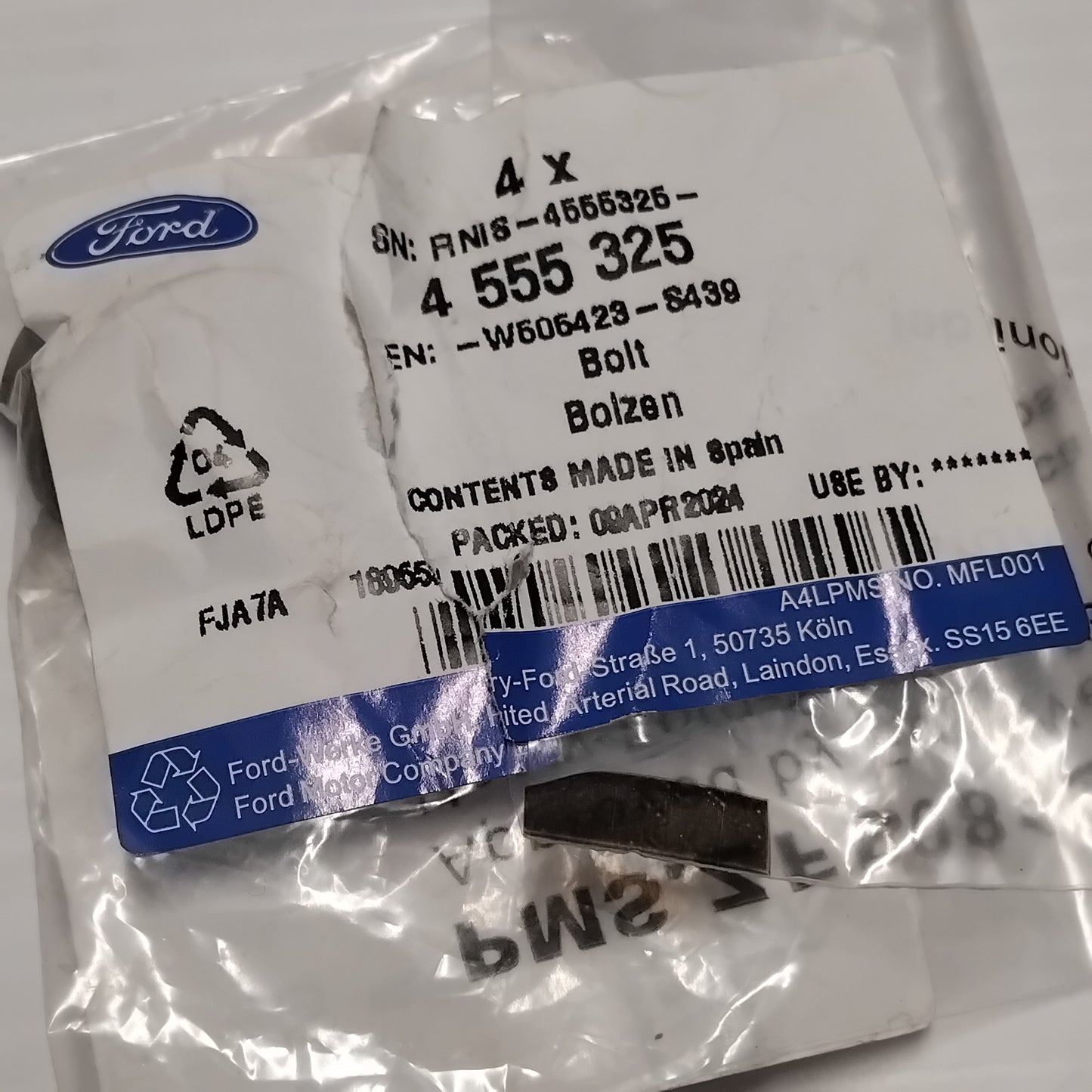Genuine M6 x18 Front Side Panel Bolt - Ford Focus / Fiesta 2018- | 4555325