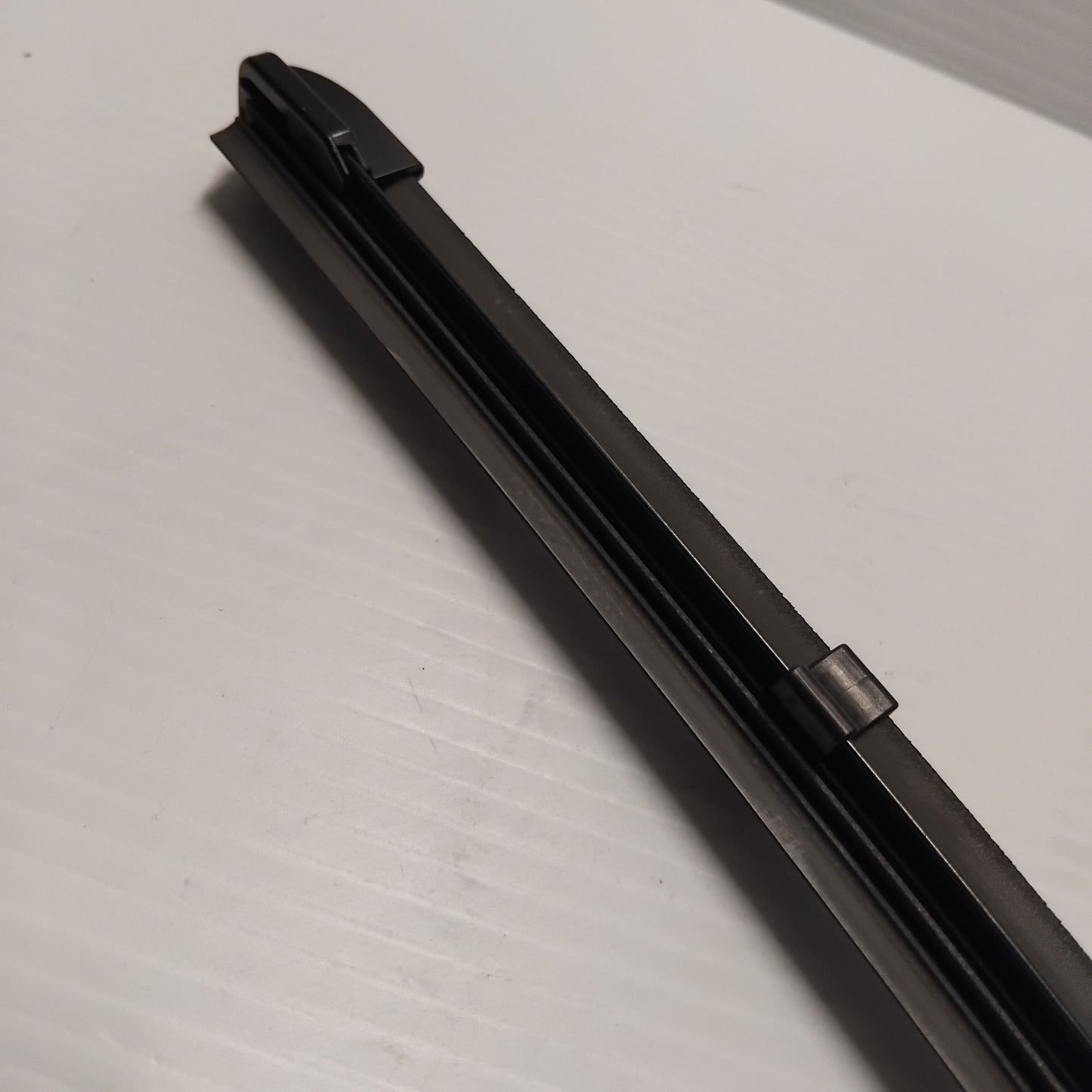 1x Genuine 18"/490mm Wiper Blade - Renault Megane | 28 89 000 15R