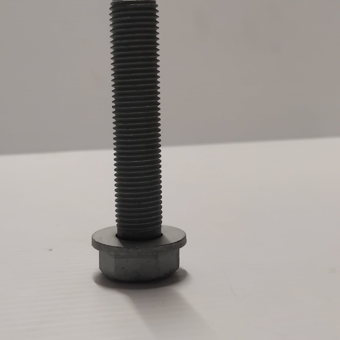 1x Genuine Gearbox Mount Bolt - SEAT | N10558002