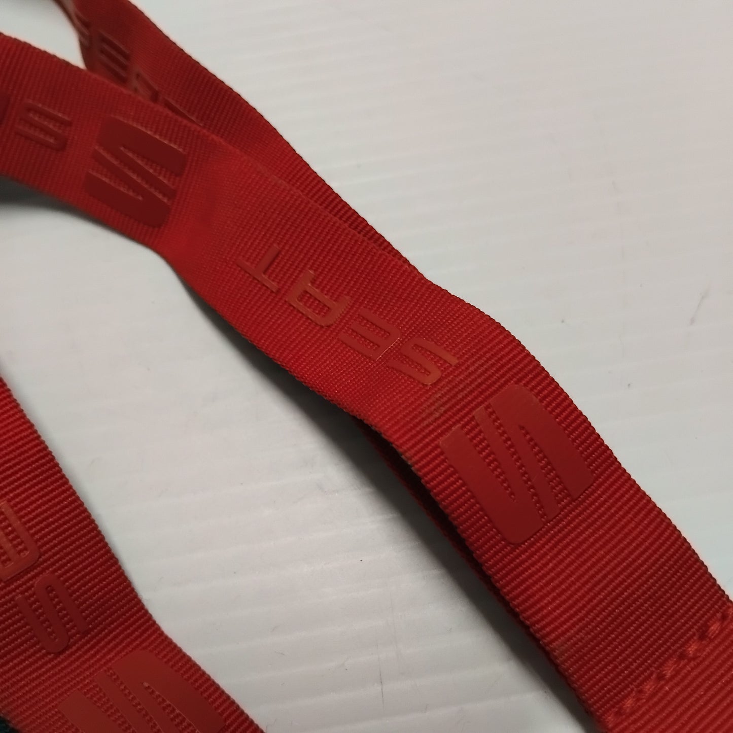 Red Lanyard - Seat Merchandise | 6H2087610GAD