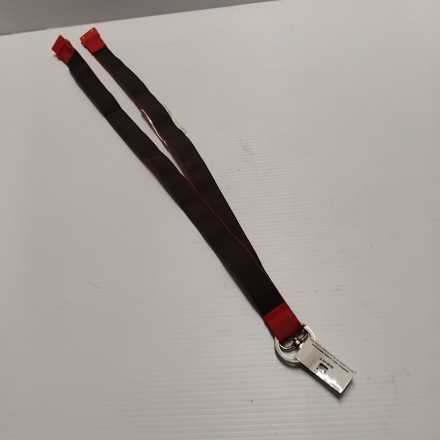 Red Lanyard - Seat Merchandise | 6H2087610GAD