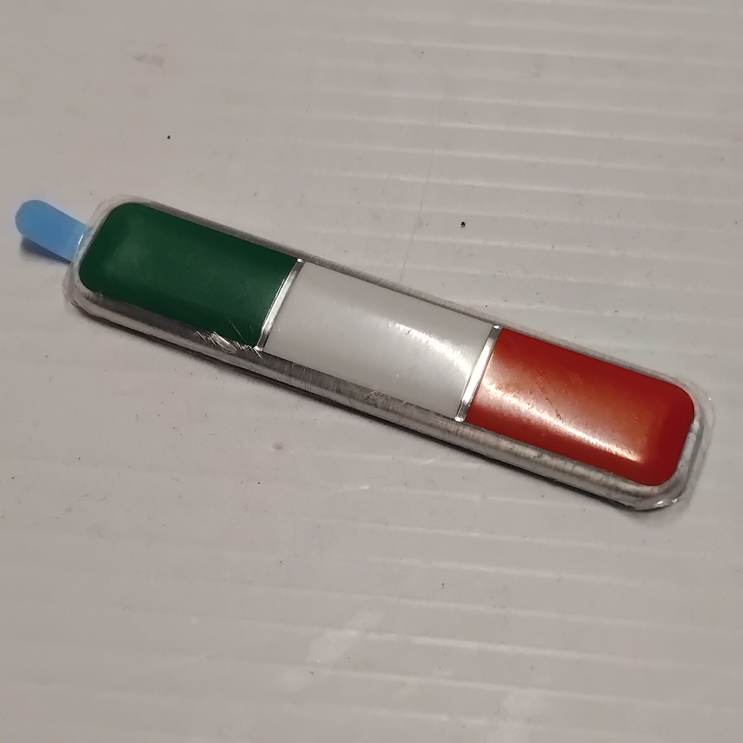 2x Genuine Italian Flag Badge - Alfa Romeo 4C | 71807227