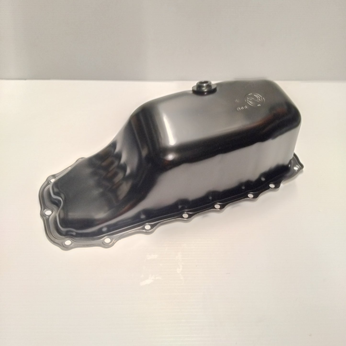 Genuine Engine Oil Sump - Fiat Brava / Idea / Punto / Palio | 46539820