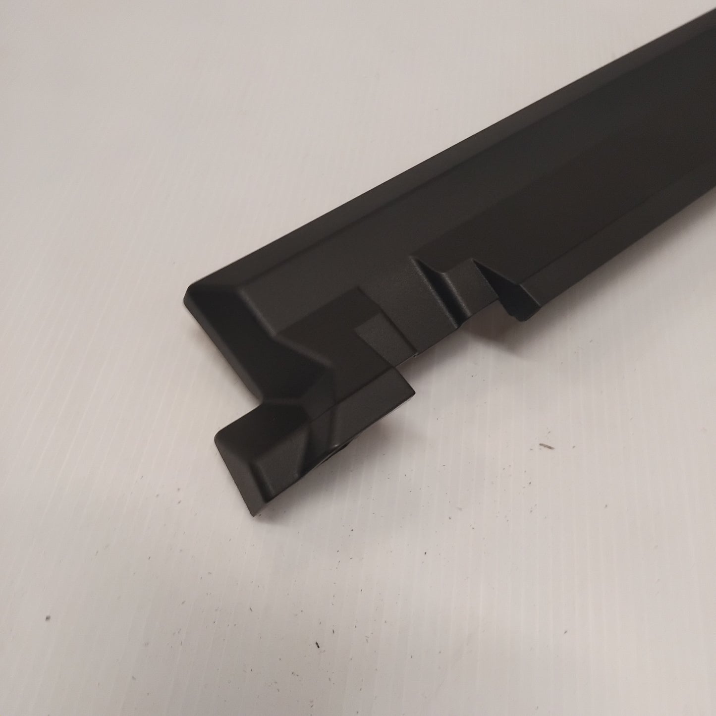 Genuine Exterior Right Side Moulding - Ford Ranger RKE 2017-2020 | 2291688
