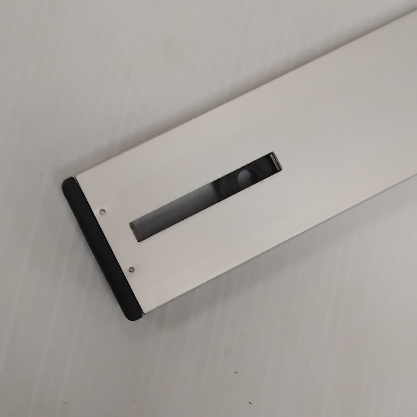 Genuine Cargo Cross Bar - Ford Mondeo 2007- | 1510901