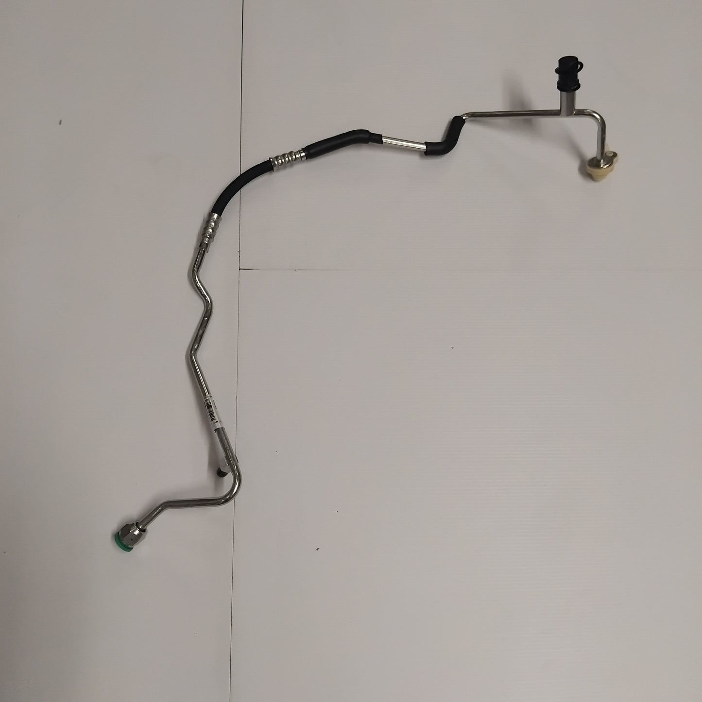 Genuine AC Refrigerant Pipe - Volvo V50 / V30 | 30733984