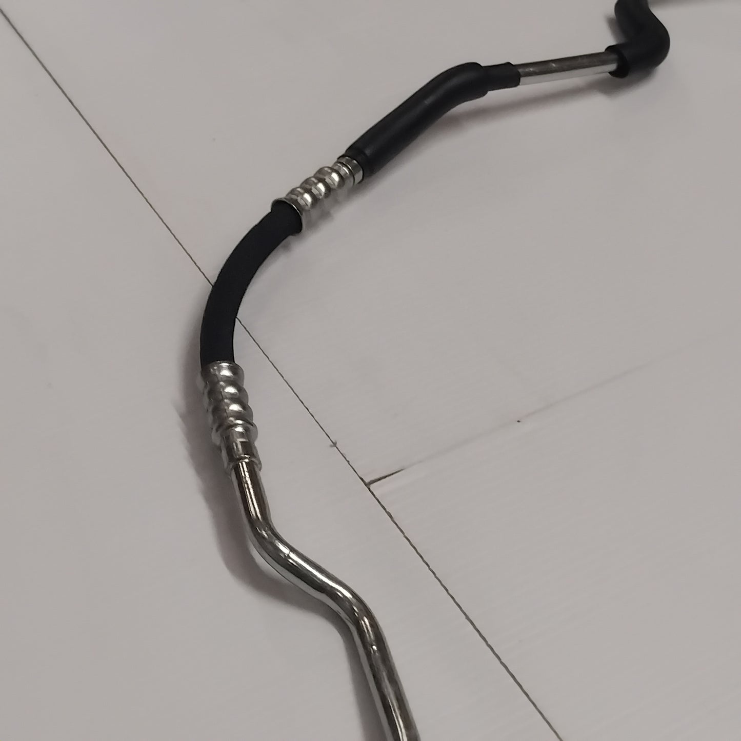 Genuine AC Refrigerant Pipe - Volvo V50 / V30 | 30733984