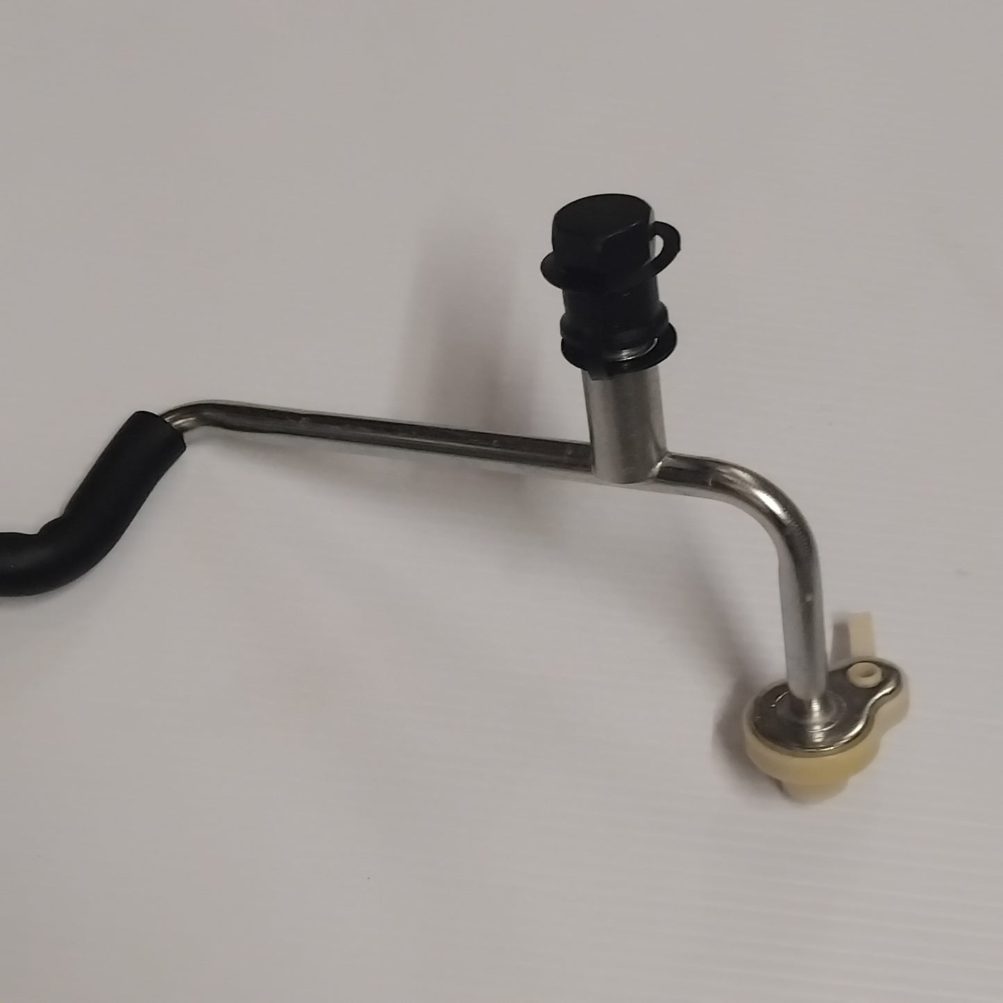Genuine AC Refrigerant Pipe - Volvo V50 / V30 | 30733984