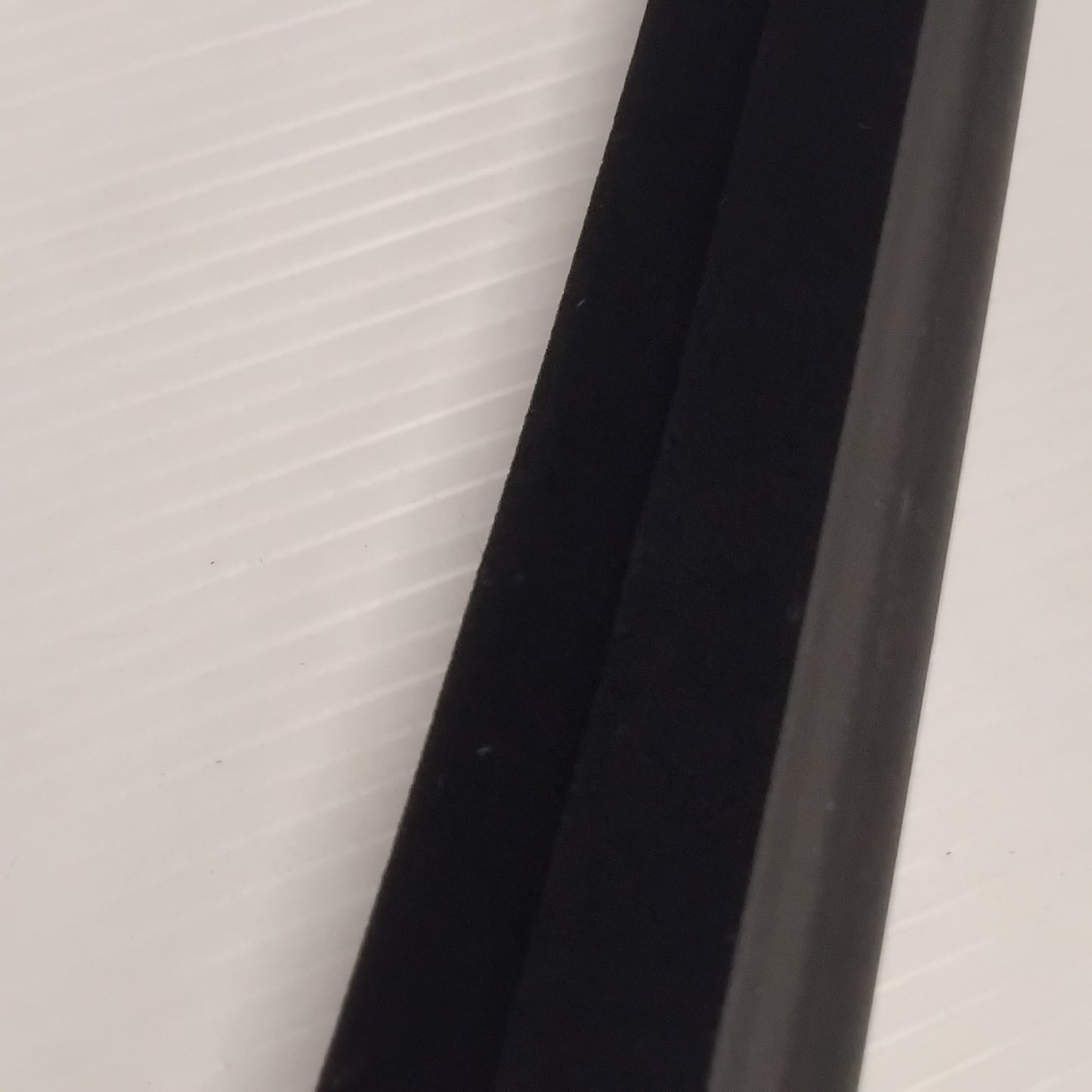 Genuine Left Door Weatherstrip - Ford Focus CEW 2014-2020 | 1890785