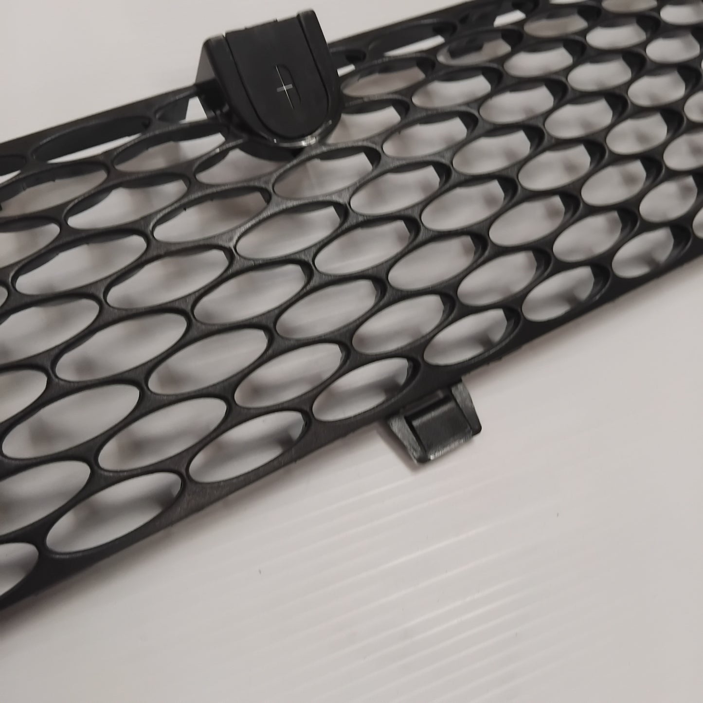 Genuine Radiator Grille - Ford Transit 2000-2006 | 4169759