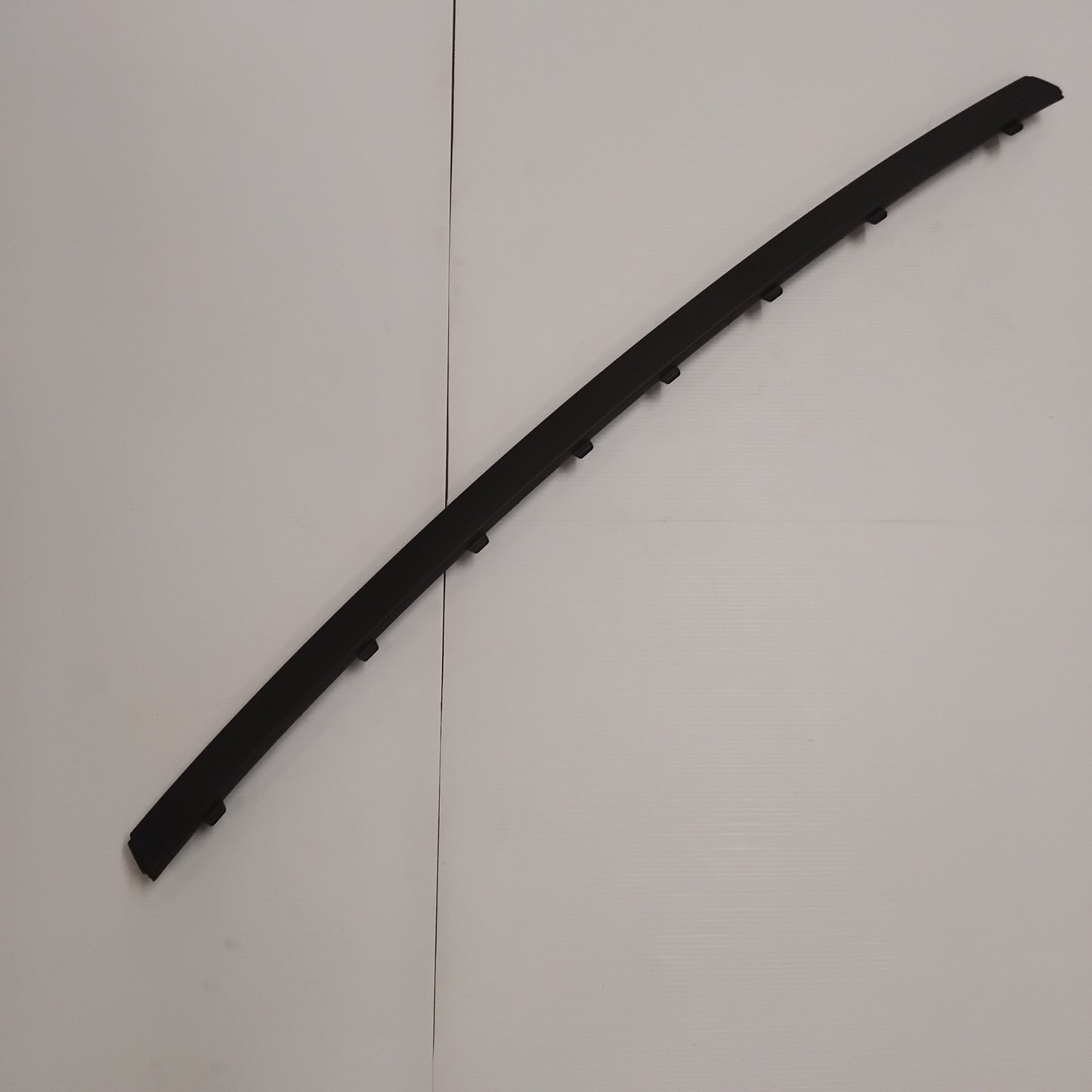 Genuine Rear Bumper Moulding - Ford Focus 2004-2008 | 1356654