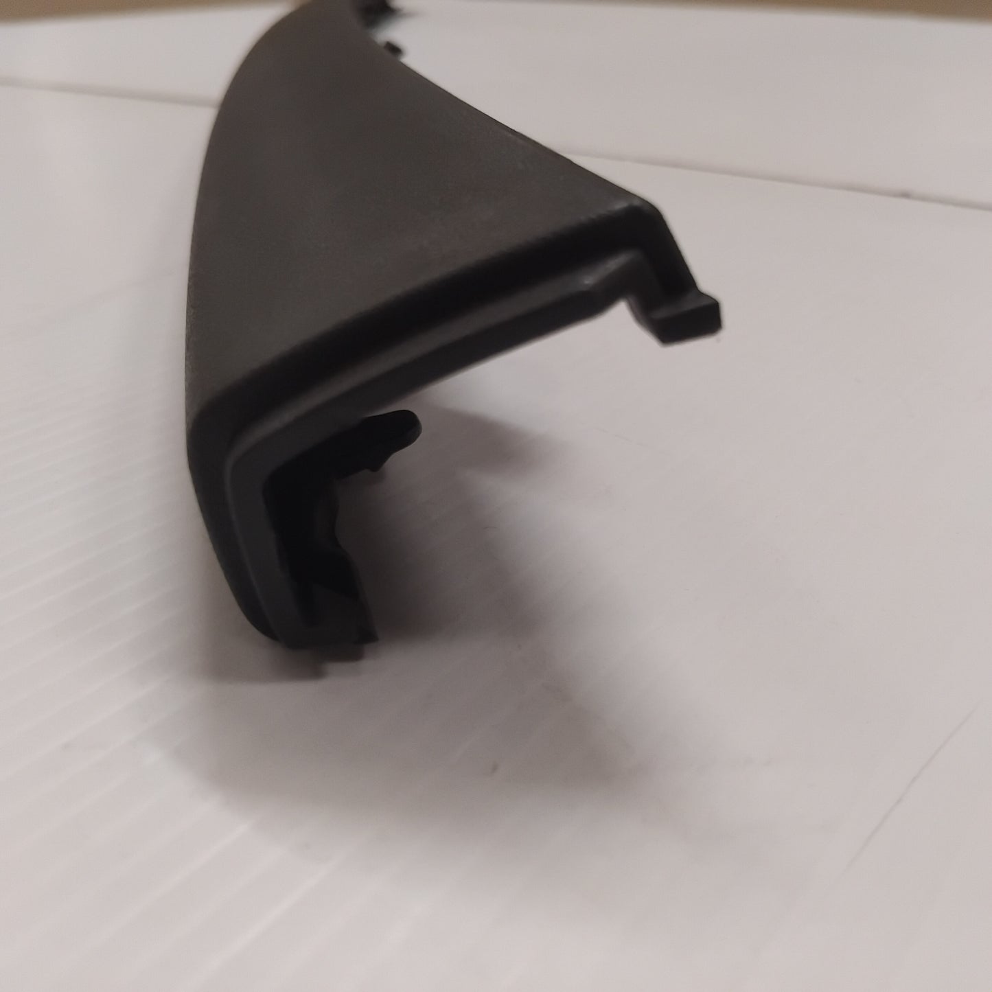 Genuine Rear Bumper Moulding - Ford Focus 2004-2008 | 1356654
