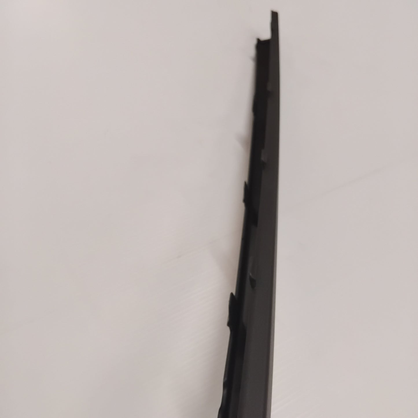Genuine Rear Bumper Moulding - Ford Focus 2004-2008 | 1356654