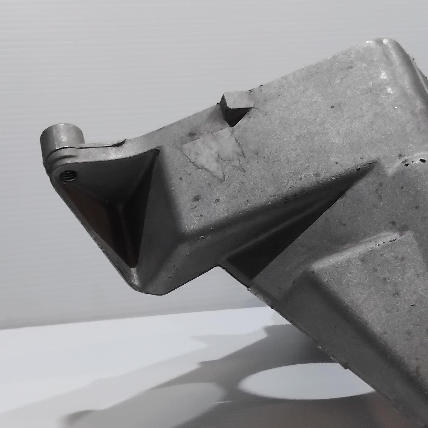 Genuine Alternator Bracket - SEAT Leon / Ibiza / Toledo / Inca | 038903139K