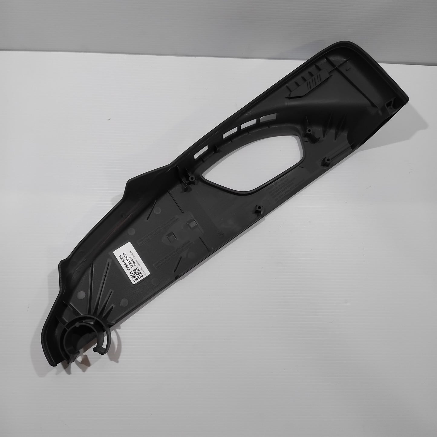 Genuine Front Left Seat Trim - Volvo XC70 Mk2 | 39810505