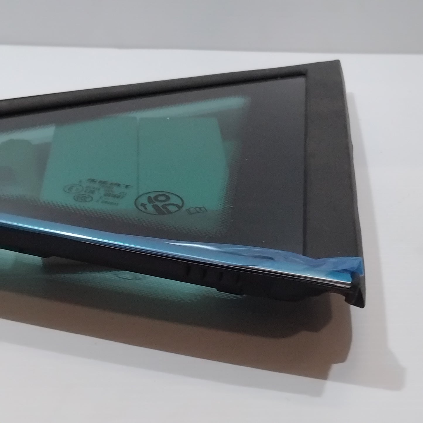 Genuine Right Rear Tinted Side Window - SEAT Leon 2017-2020 | 5F4845042AANVB