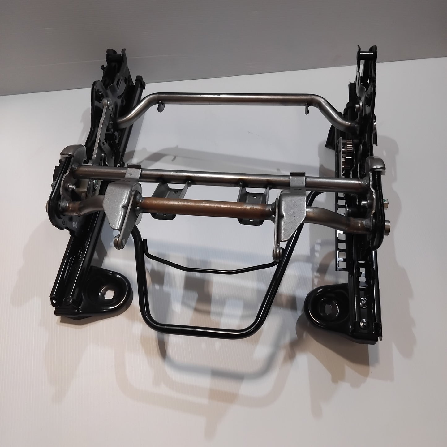 Genuine Fiat Framing | 6000626137
