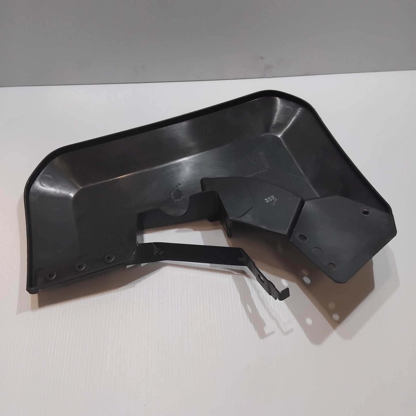 Genuine Rear Right Wheelhouse Splash Shield - Ford Transit 2014-2020 | 1846880