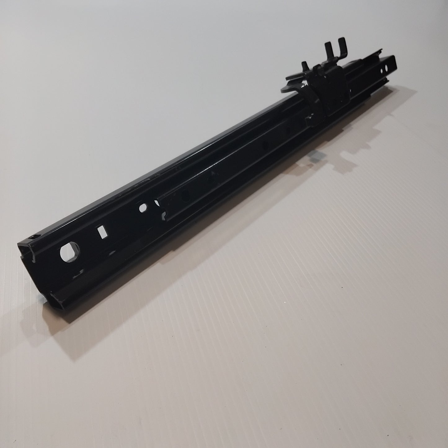 Genuine Front Seat Guide - Alfa Romeo Mito / Fiat Punto / Abarth Punto | 55701703