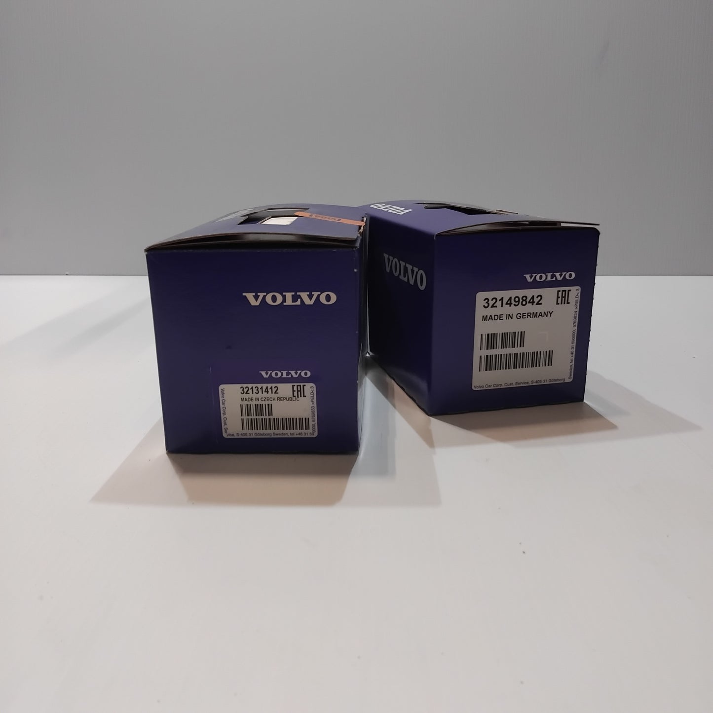 Genuine Volvo Kit | 32310878