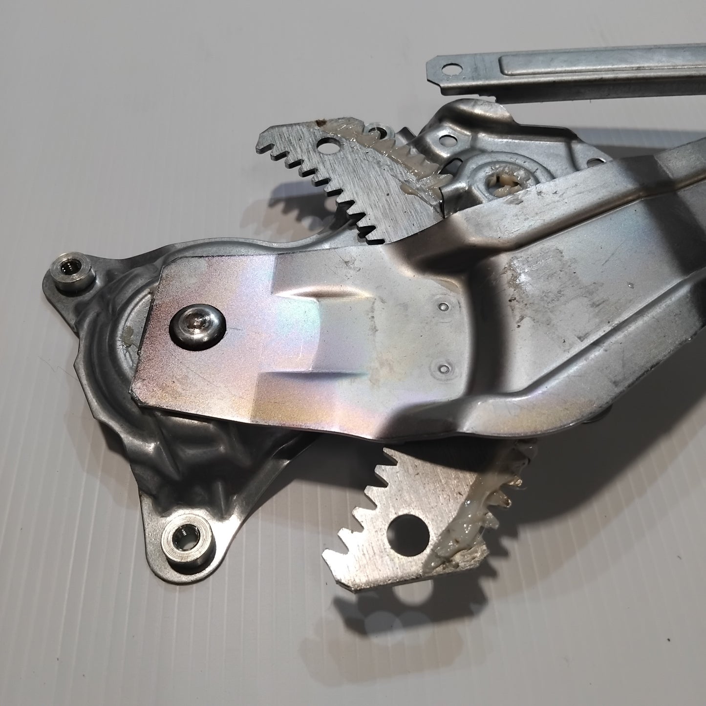 Genuine Rear Door Window Regulator - Fiat Fullback 2016-2019 | 6000606435