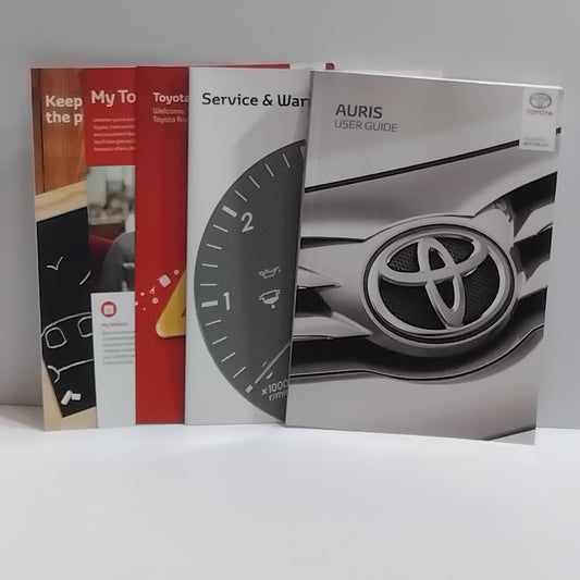 Genuine Toyota Auris My 17 service books | GBNGZ-916AU-VP