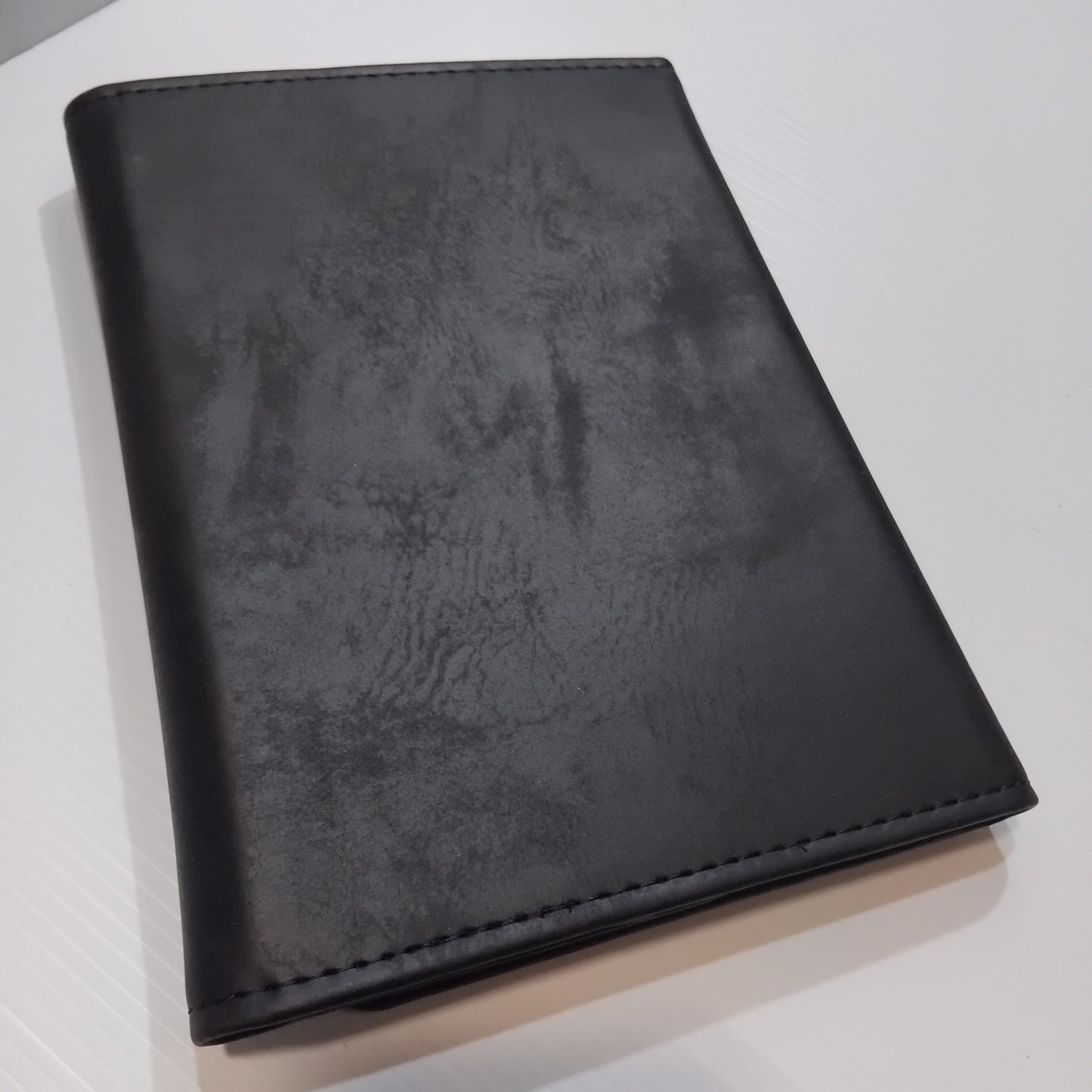 Genuine Toyota Auris My 17 service books | GBNGZ-916AU-VP