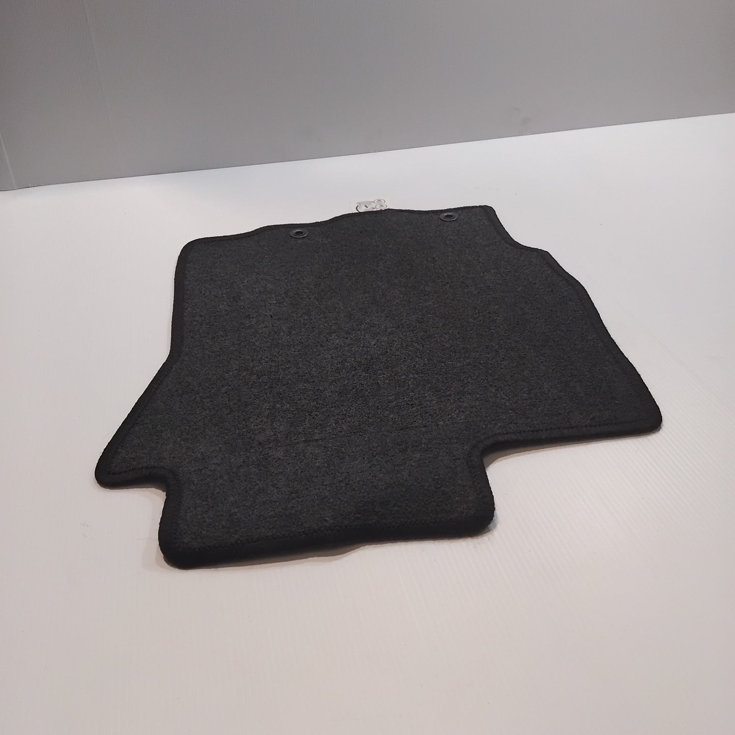 Mat Set - Mitsubishi Outlander - Right Hand Drive | MZ313921