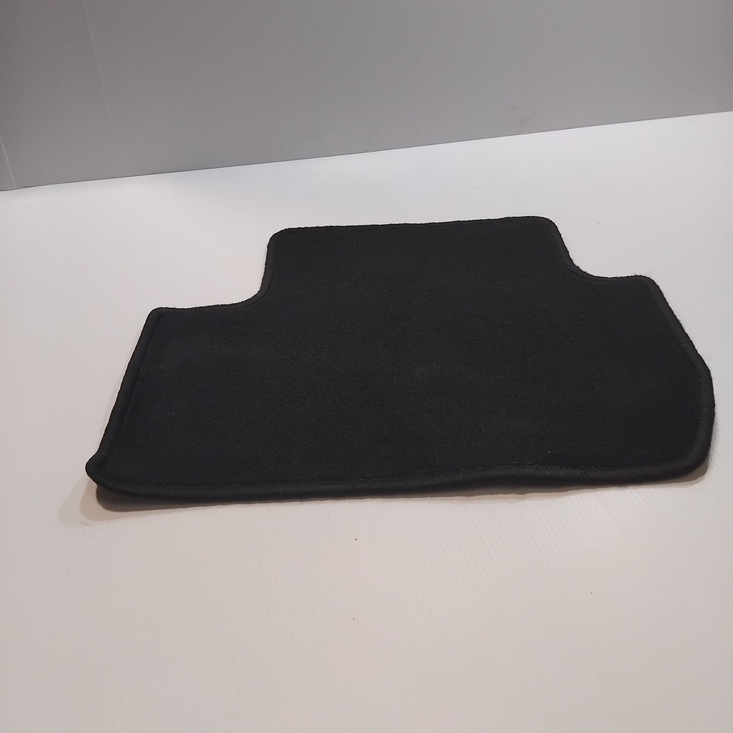 Mat Set - Mitsubishi Outlander - Right Hand Drive | MZ313921