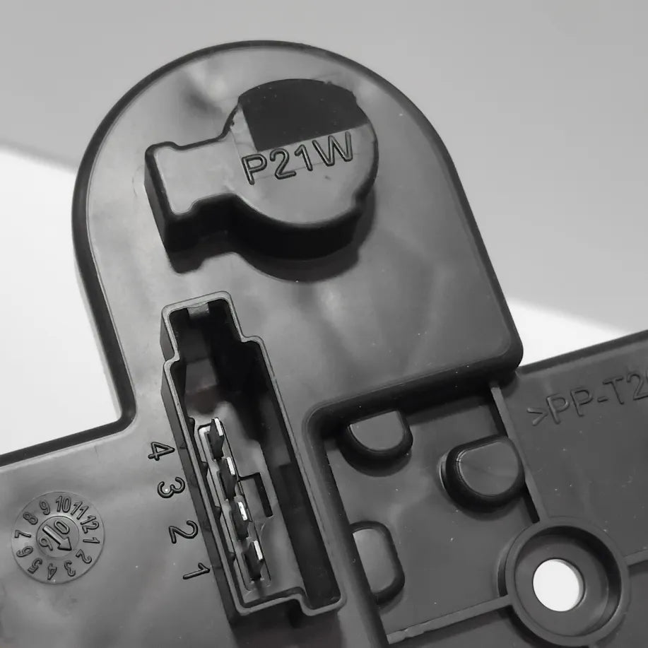 Genuine Left Tailgate Bulb Holder - Ford S-Max/Galaxy 2006-2010 | 1385911