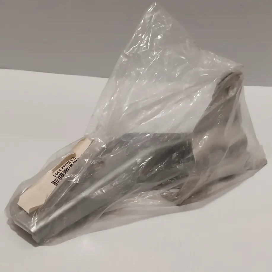 Genuine SEAT Hinge | 1S0823301