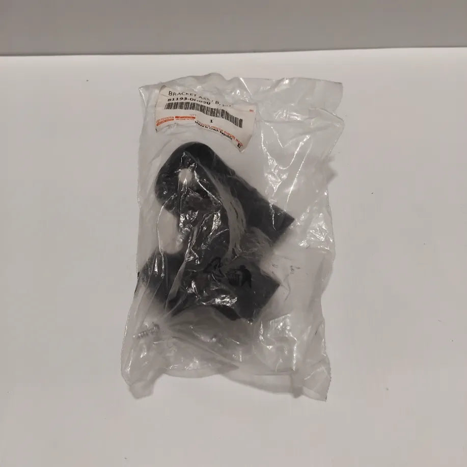 Genuine Toyota Retainer, Headlamp P | 81193-0H050