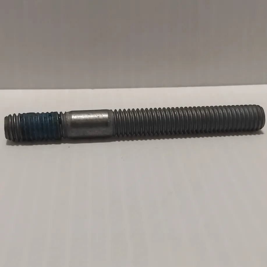 Genuine Ford Stud - Special | 1689437