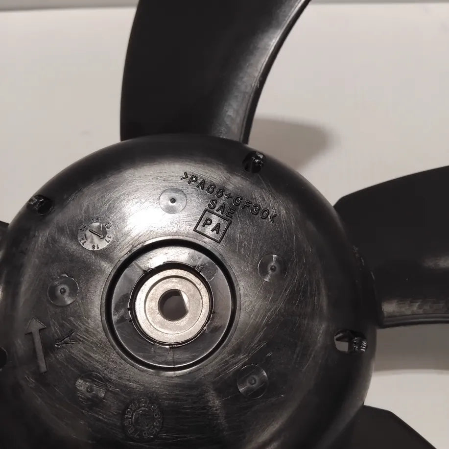 Genuine Mitsubishi Fan,Cooling | MR464708