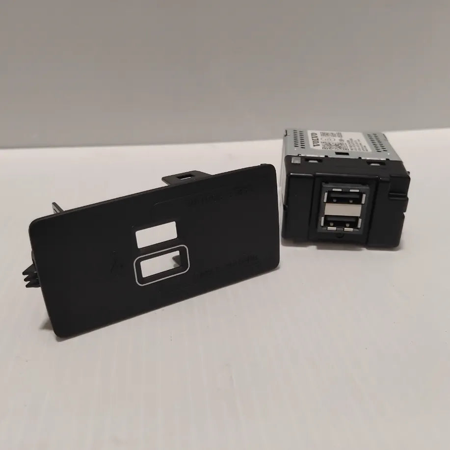 Genuine Volvo Usb Kit | 32207897