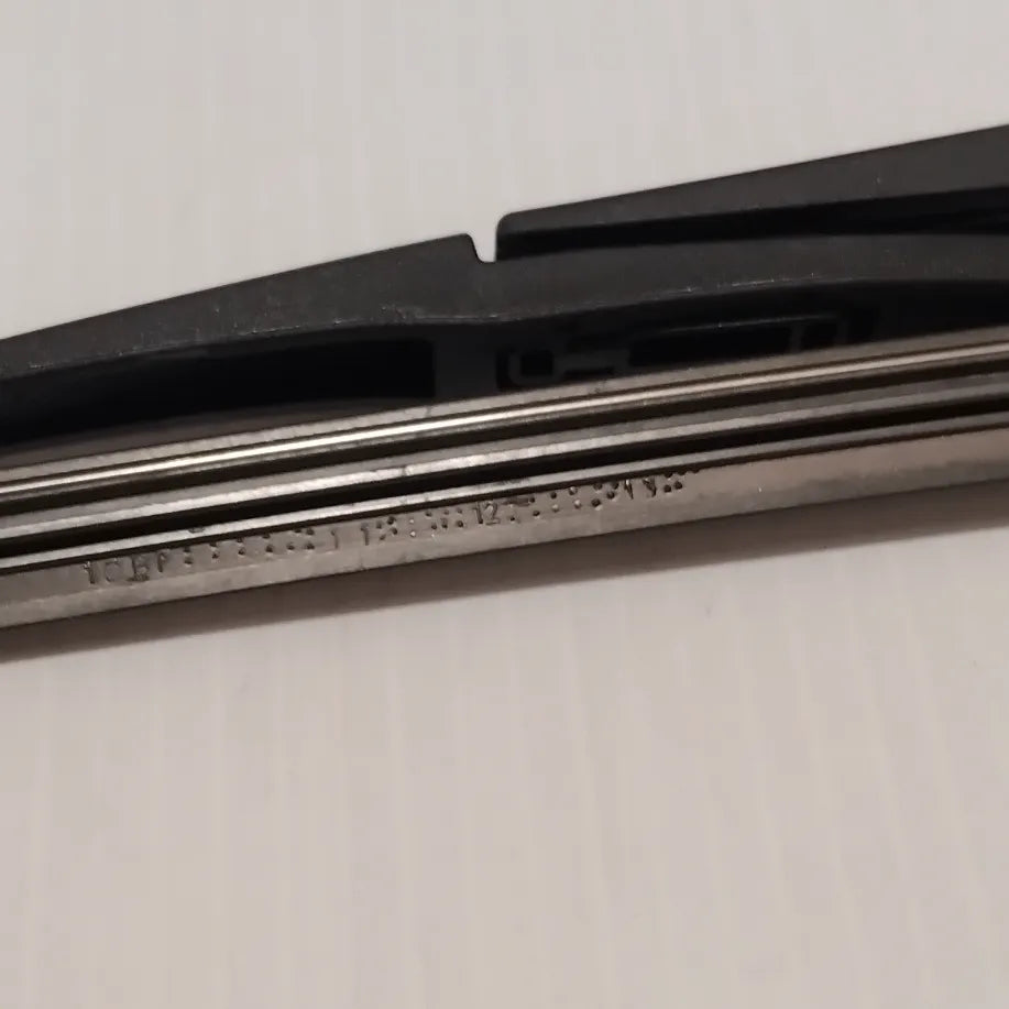 Genuine Mitsubishi Wse Wiper Blade, Rr 350Mm | VP841163