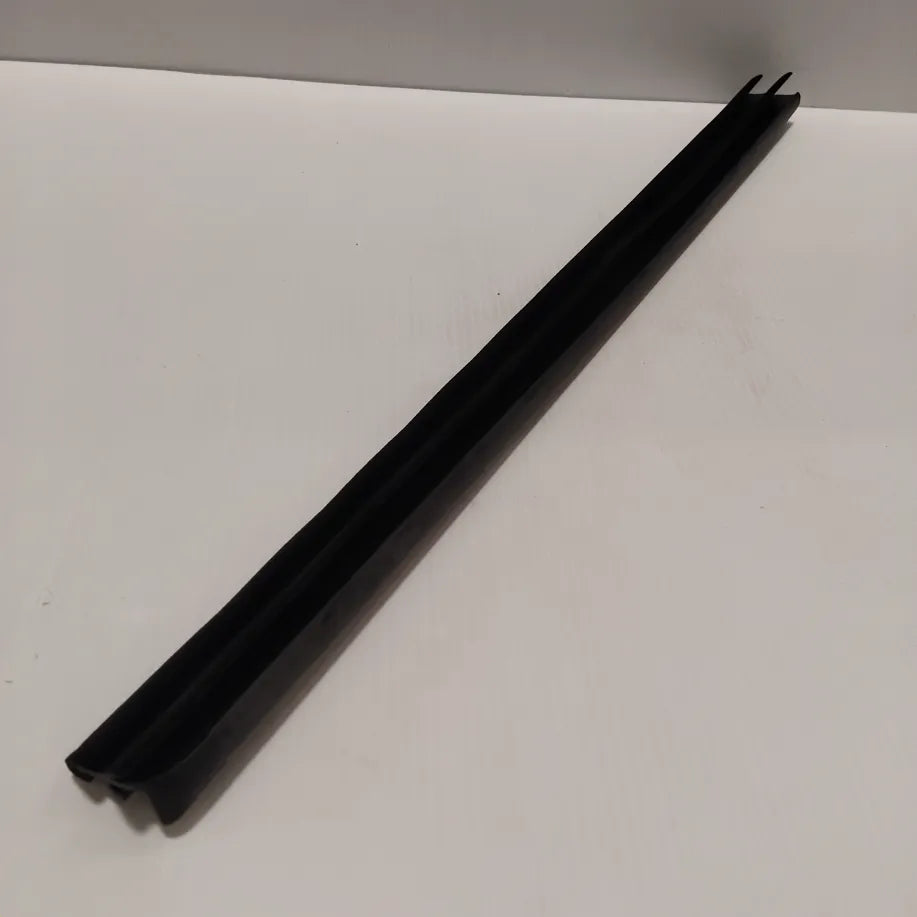 Genuine Suzuki Weatherstrip Door Inn | 83739-65J00-000