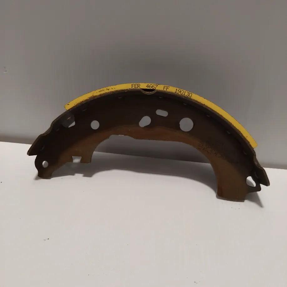 Motocraft - Rear Brake Shoes for Ford Focus Mk2 2004-2011 | 1689600